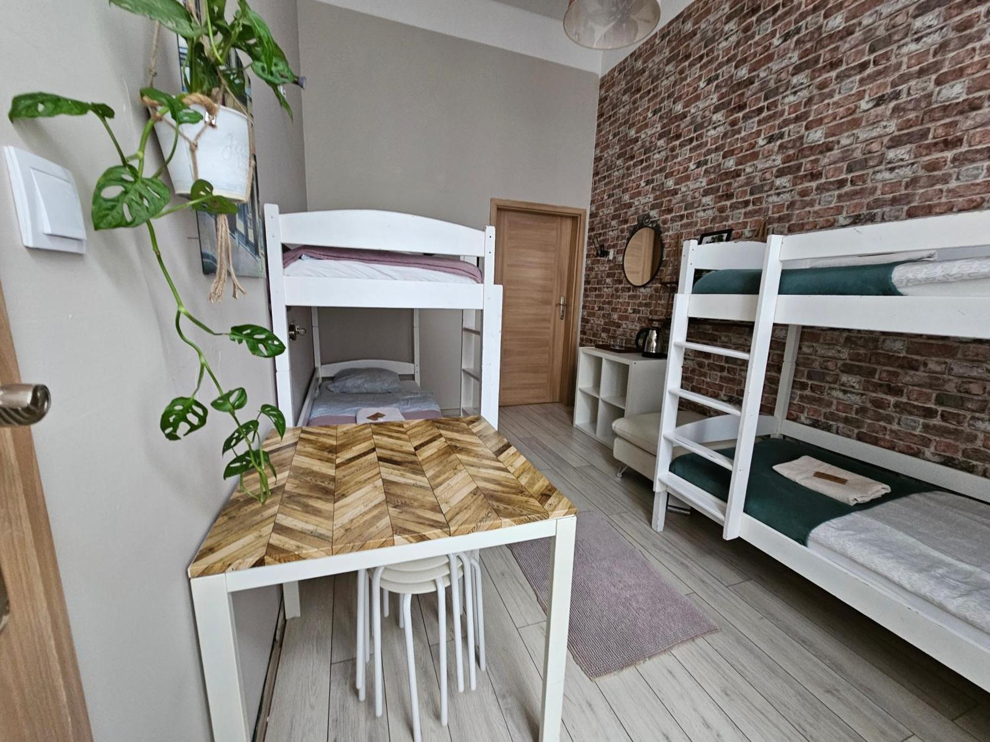 Deja Vu Hostel 华沙 外观 照片